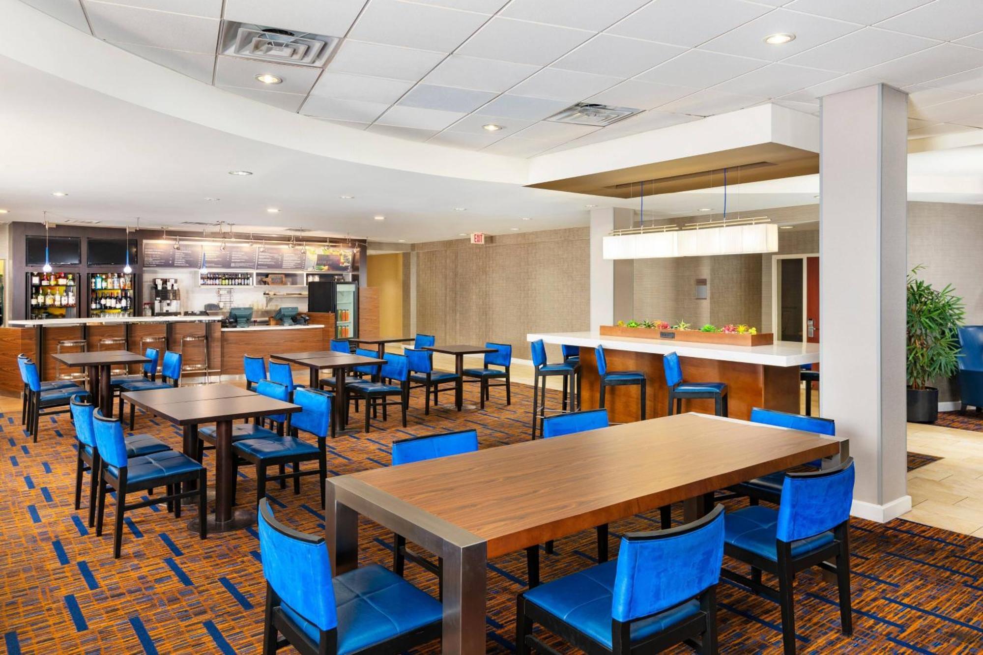 Courtyard Phoenix North / Happy Valley Екстериор снимка
